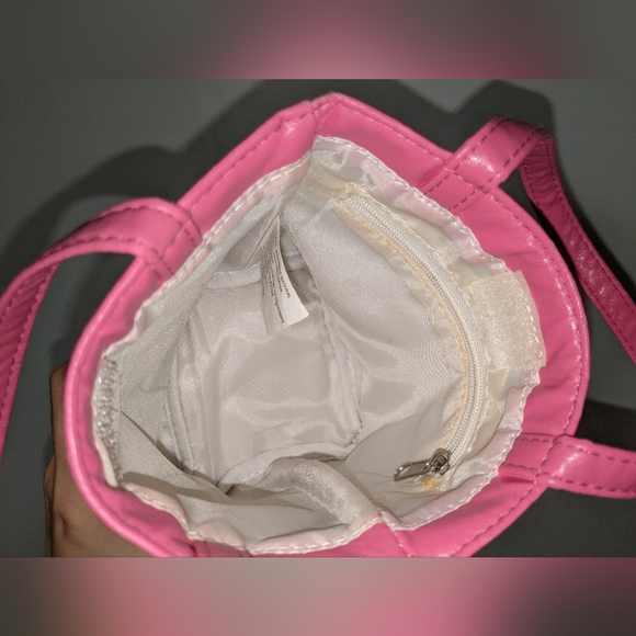 5/$25 Rainbow heart star mini tote - Picture 5 of 7